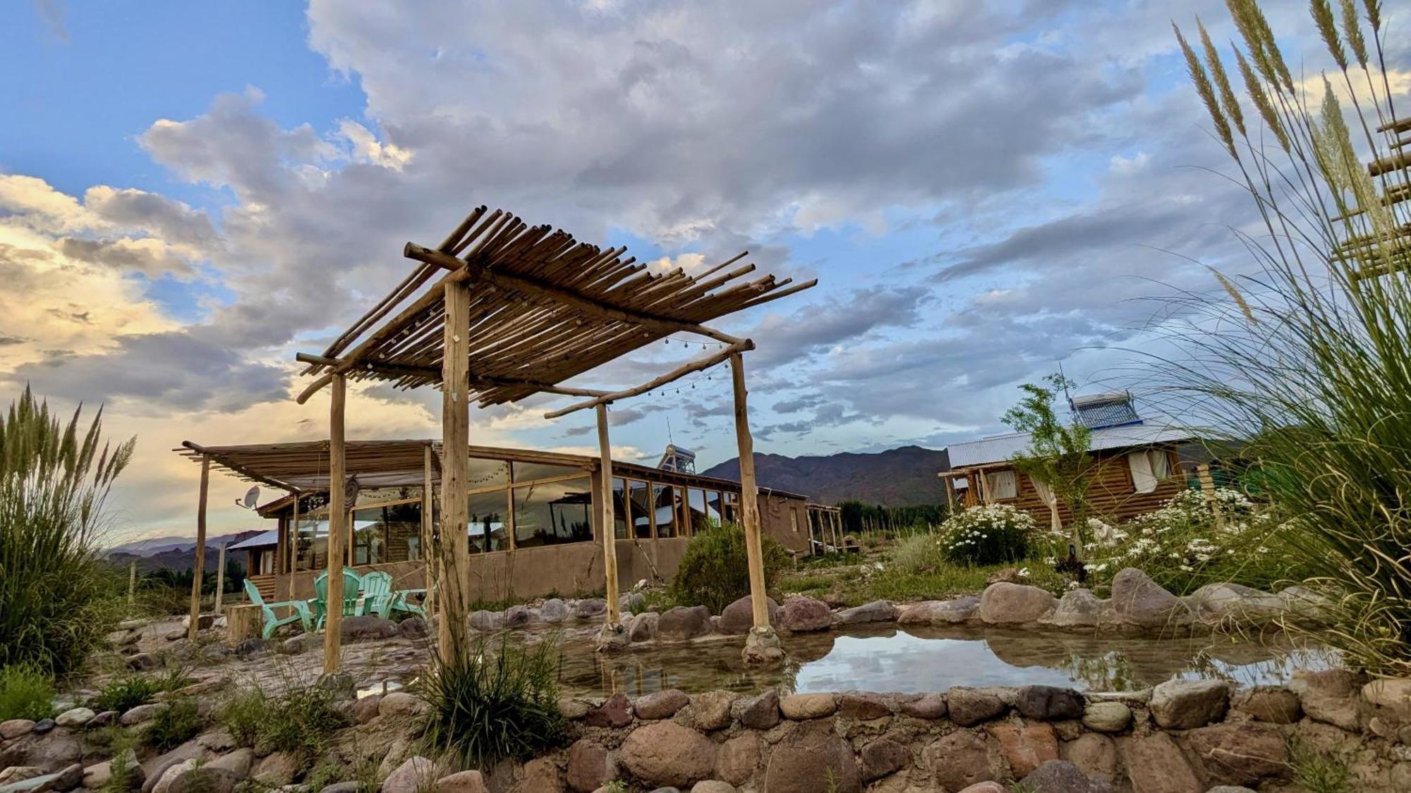 Paramitas Cabanas De Montana Успайата Екстериор снимка